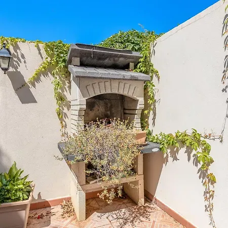 아파트 B Holidays 까브라스