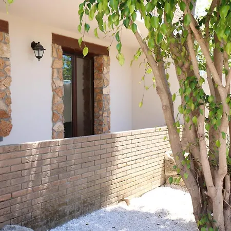 Apartman B Holidays *